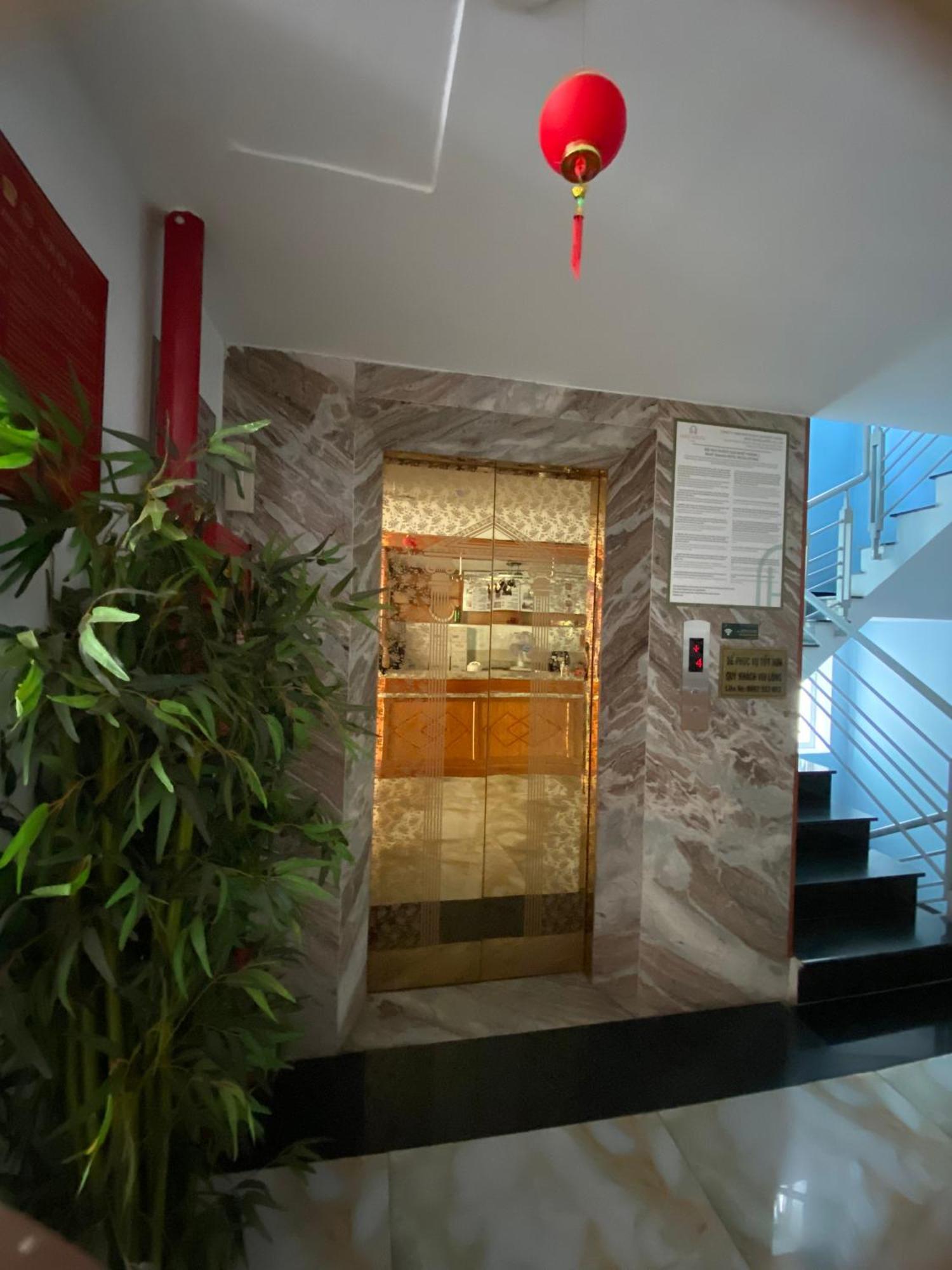 Nhat Hoang Khách sạn TP. Hồ Chí Minh